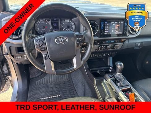 Certified 2016 Toyota Tacoma TRD Sport w/ Premium & Technology Package RWD image 17