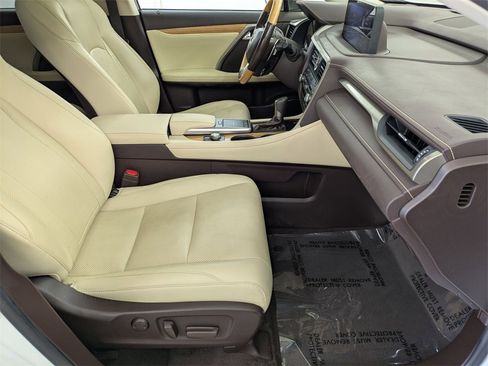 Used 2020 Lexus RX 350L FWD w/ Premium Package image 38