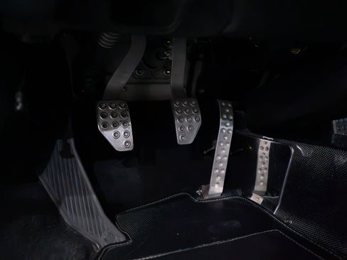 Used 2005 Ferrari F430 Coupe RWD image 13