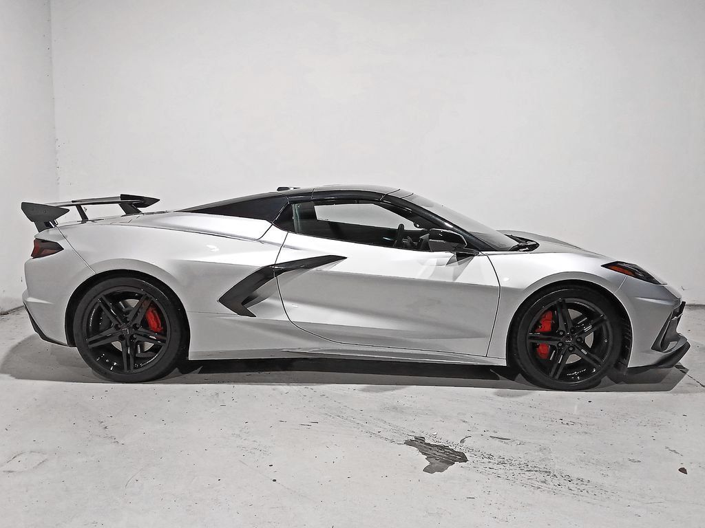 Used 2026 Chevrolet Corvette Stingray Preferred Conv w/ Z51 Performance Package RWD image 7