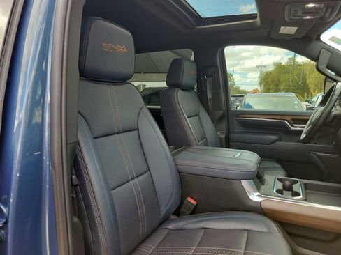 Used 2024 Chevrolet Silverado 2500 High Country w/ Technology Package image 14