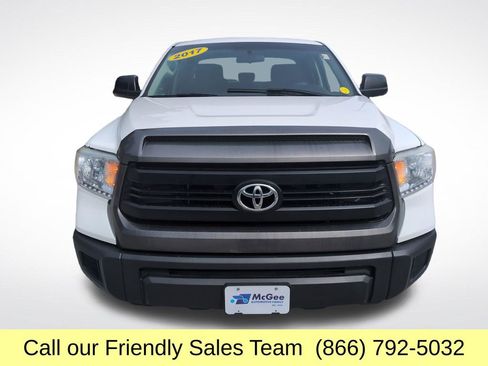 Used 2017 Toyota Tundra SR AWD/4WD image 10