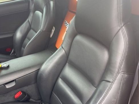 Used 2007 Chevrolet Corvette Convertible w/ Preferred Equipment Group image 9