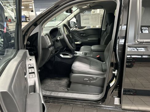New 2026 Nissan Frontier SV w/ SV Convenience Package image 12