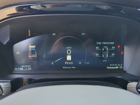 New 2026 Lincoln Corsair Premiere FWD image 14