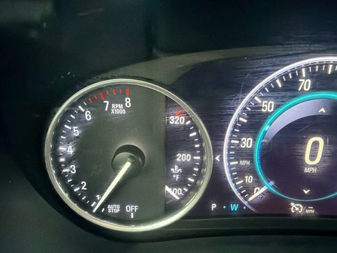 Used 2018 Buick Envision Premium image 30