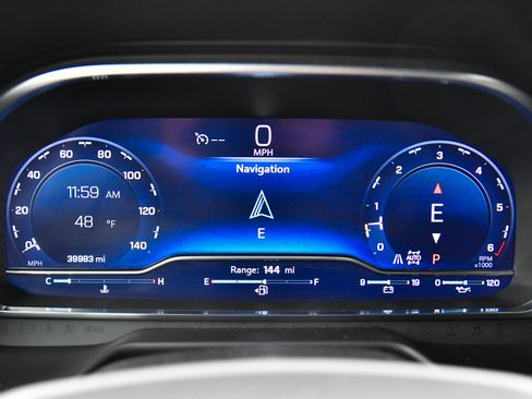 Used 2024 Chevrolet Tahoe LT AWD/4WD image 30