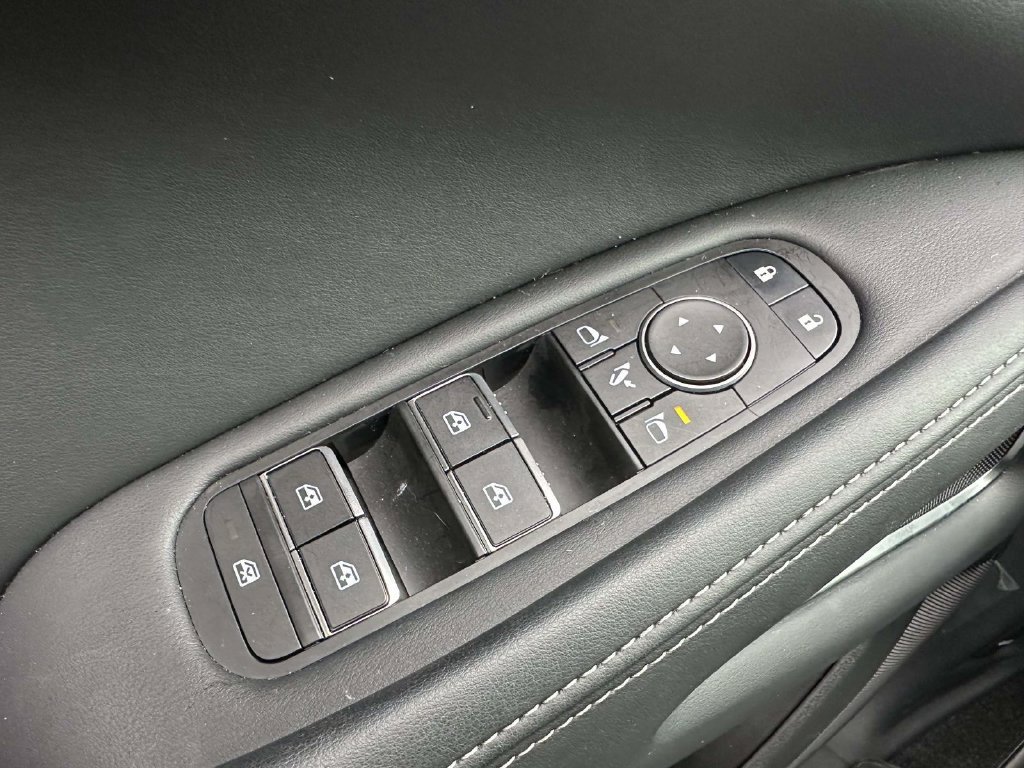 Used 2026 INFINITI QX60 Luxe w/ Cargo Package AWD/4WD image 35