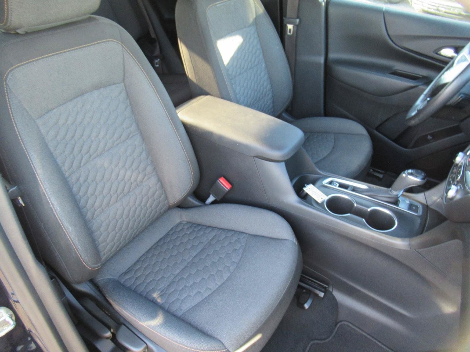 Used 2020 Chevrolet Equinox LT FWD image 8