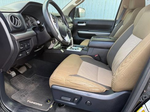 Used 2015 Toyota Tundra SR5 w/ TRD Off Road Package image 6