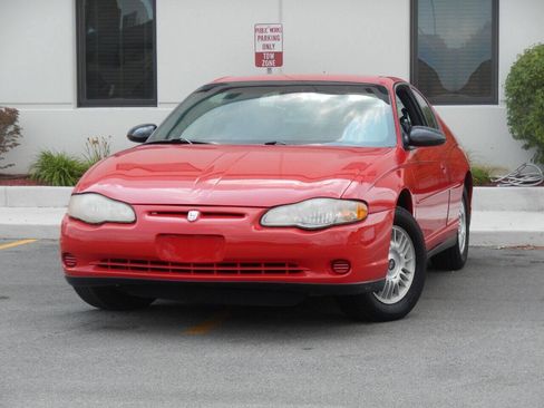 Used 2002 Chevrolet Monte Carlo LS w/ Preferred Equipment Group 1 FWD image 3
