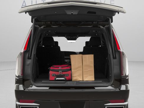 Used 2023 Cadillac Escalade Sport w/ LPO, ONYX Package RWD image 33