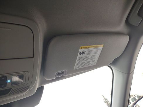 Used 2021 Ford Explorer XLT w/ Equipment Group 202A image 39