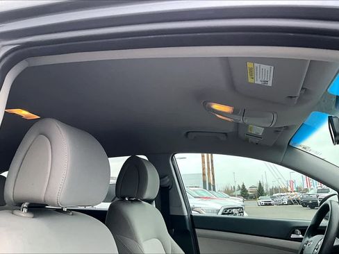 Used 2017 Hyundai Tucson SE image 30