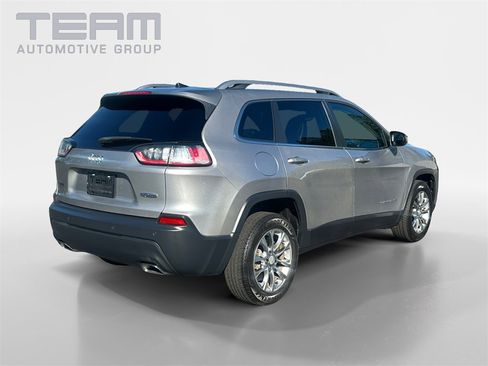 Used 2021 Jeep Cherokee Latitude Lux image 7