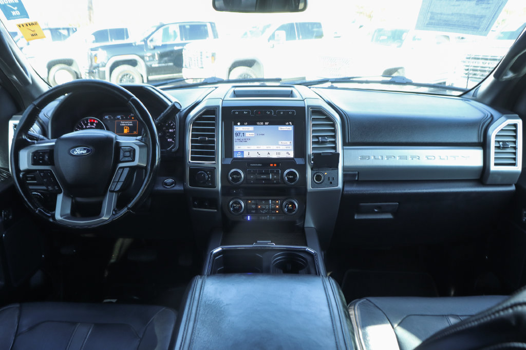 Used 2017 Ford F350 Platinum w/ Platinum Ultimate Package AWD/4WD image 28