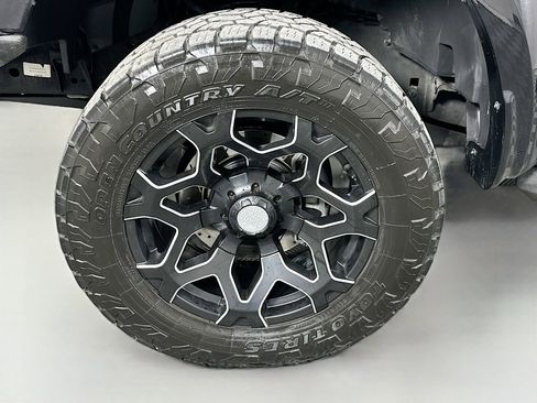 Used 2020 Ford F150 Raptor w/ Equipment Group 802A Luxury AWD/4WD image 32