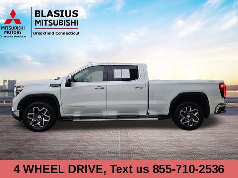 Used 2023 GMC Sierra 1500 SLT w/ SLT Convenience Package image 4