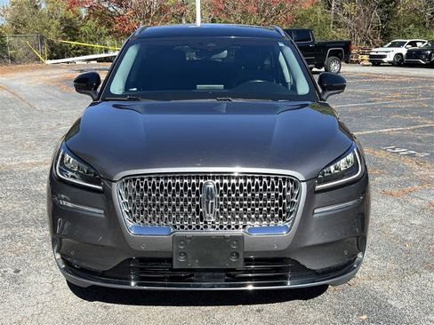 Used 2021 Lincoln Corsair Reserve w/ Equipment Group 201A image 2