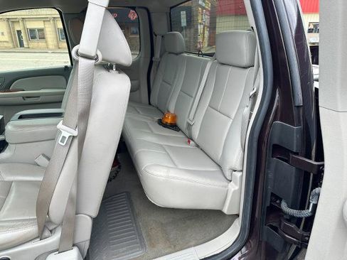 Used 2008 Chevrolet Silverado 2500 LTZ w/ Safety Package AWD/4WD image 19
