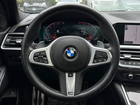 Used 2019 BMW 330i Sedan w/ M Sport Package RWD image 13