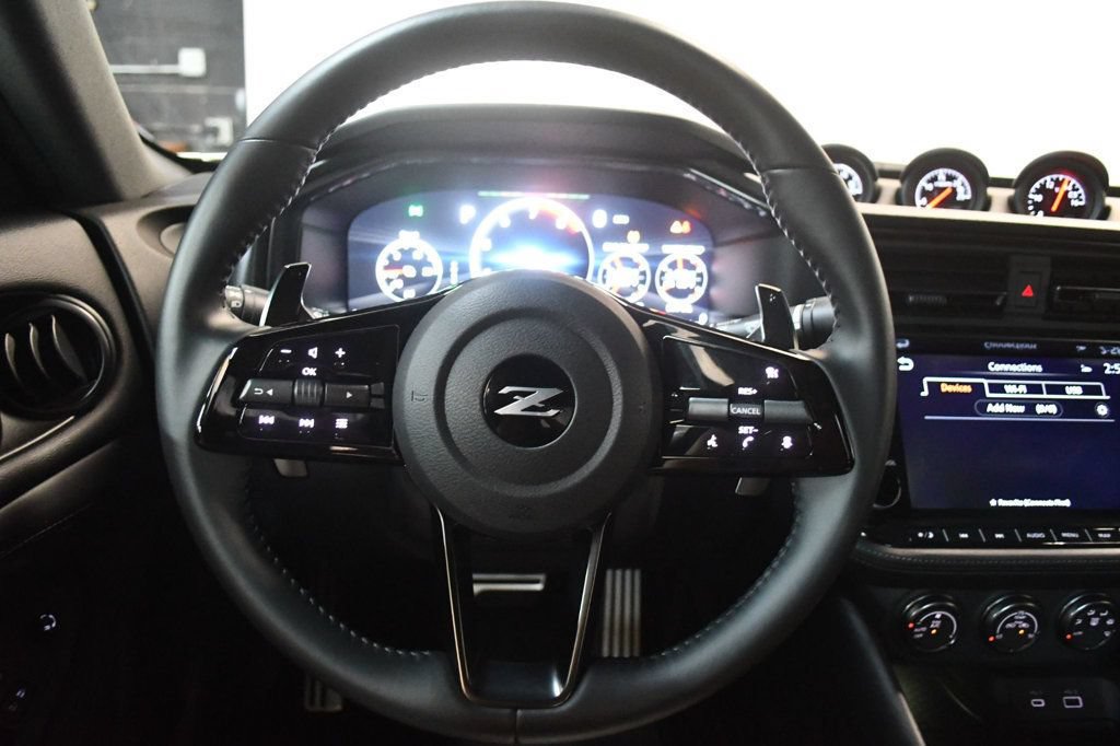 Used 2025 Nissan Z Performance w/ Floor Mat Package RWD image 32