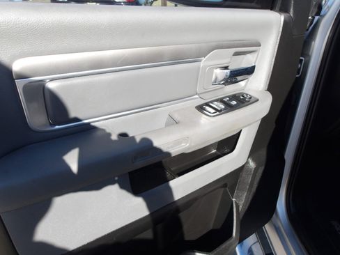 Used 2019 RAM 1500 Lone Star image 18