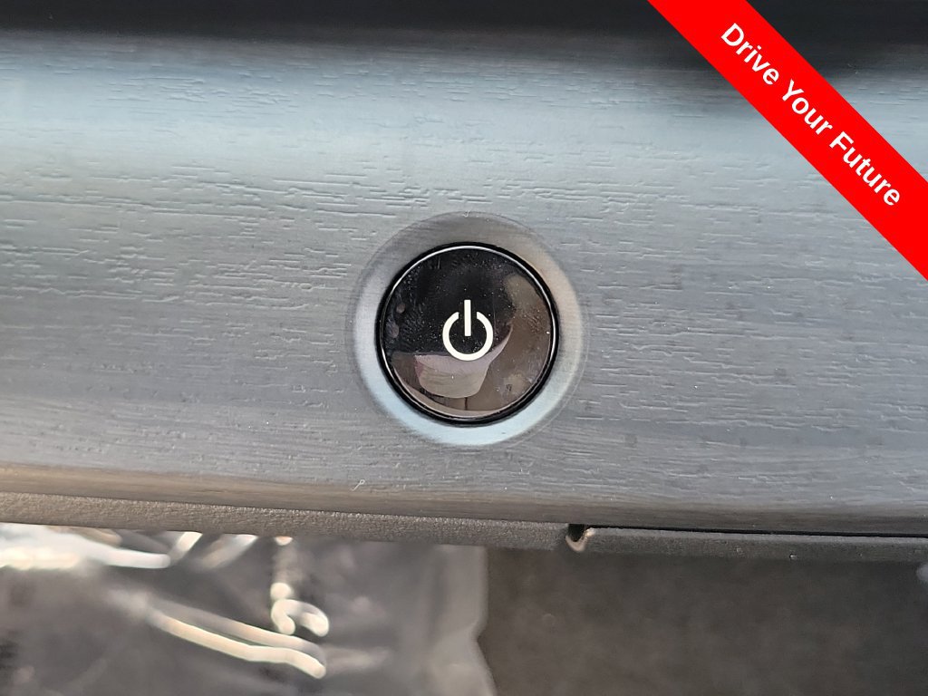 Used 2024 Nissan Ariya FWD image 9