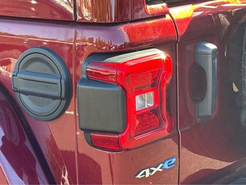 Certified 2021 Jeep Wrangler Unlimited Sahara w/ Cold Weather Group image 6