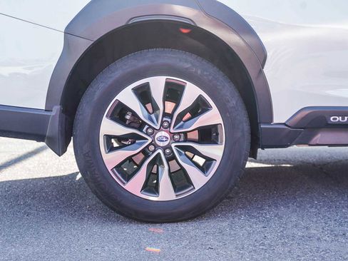 Certified 2023 Subaru Outback Touring XT image 10