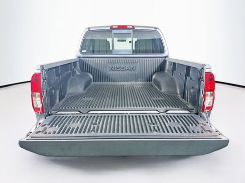 Used 2019 Nissan Frontier SV image 27