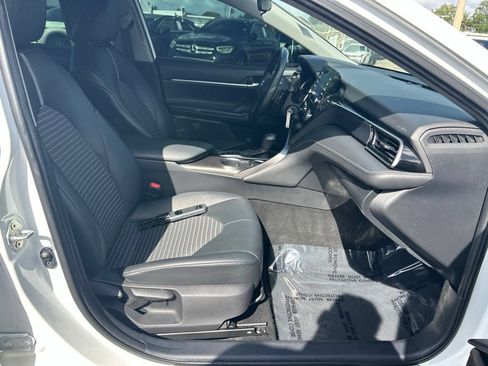 Used 2021 Toyota Camry SE AWD/4WD image 21
