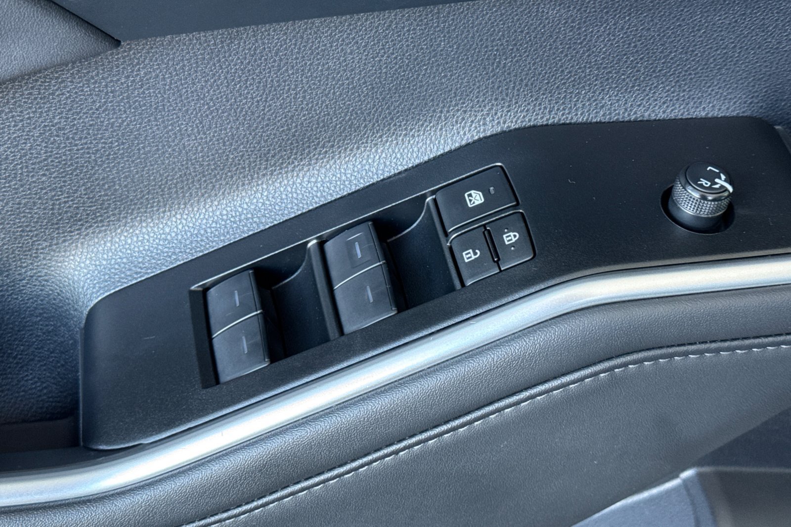 Certified 2026 Toyota Highlander XLE AWD/4WD image 28