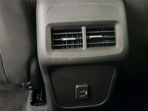 Certified 2024 Chevrolet Equinox LT image 26