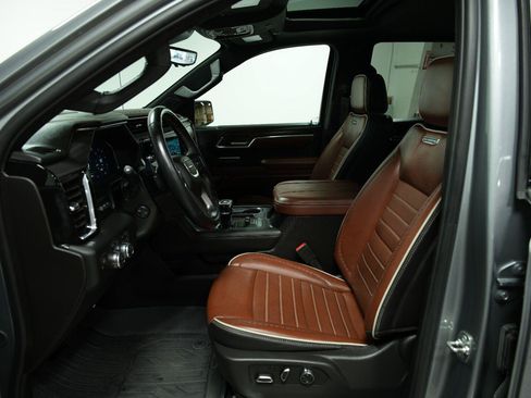 Certified 2025 GMC Sierra 1500 Denali Ultimate AWD/4WD image 45