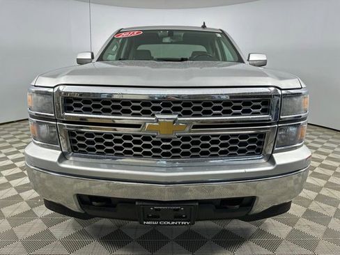 Used 2015 Chevrolet Silverado 1500 LT AWD/4WD image 2