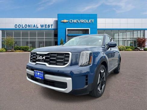 Used 2023 Kia Telluride S w/ S Sunroof Package AWD/4WD image 2