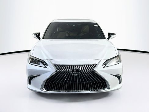 Used 2020 Lexus ES 350 w/ Premium Package FWD image 2