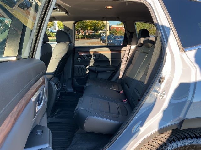 Used 2021 Honda CR-V Touring image 26