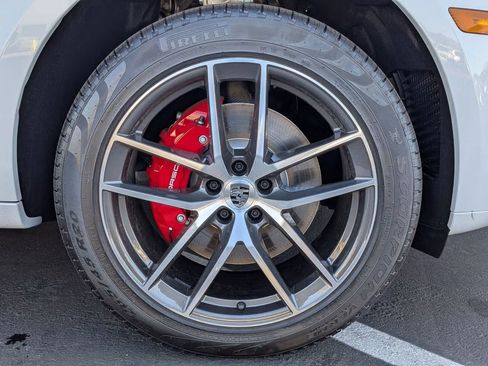 Certified 2025 Porsche Macan S AWD/4WD image 29