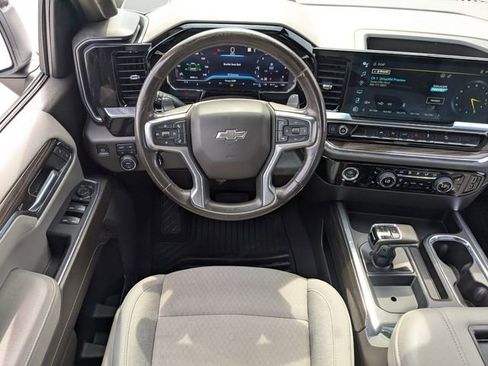 Used 2022 Chevrolet Silverado 1500 RST w/ Z71 Off-Road Package image 15