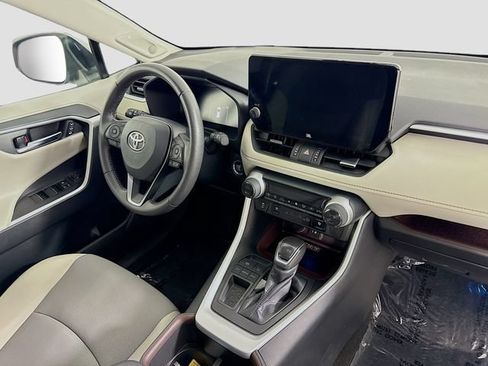 Certified 2023 Toyota RAV4 Limited FWD image 31