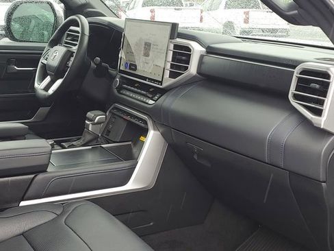 Used 2023 Toyota Tundra Platinum w/ Advanced Package AWD/4WD image 28