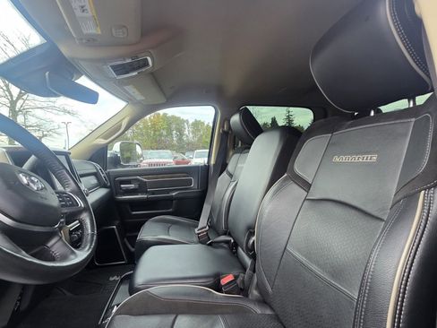 Used 2020 RAM 3500 Laramie image 15