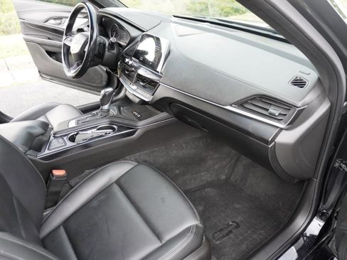 Used 2020 Cadillac CT4 Luxury w/ Sun And Sound Package RWD image 24
