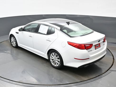 Used 2015 Kia Optima EX w/ EX Premium Package image 40