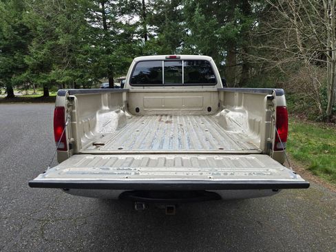 Used 2001 Ford F350 2WD SuperCab Super Duty image 5