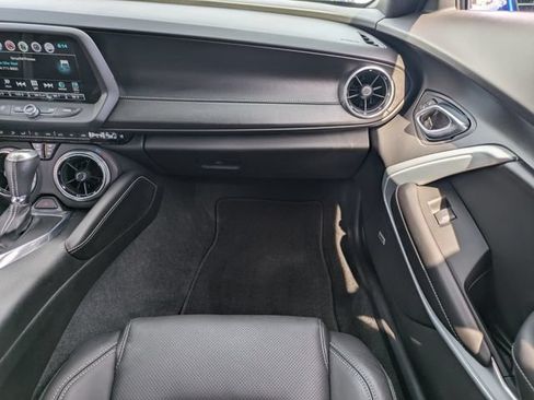 Used 2018 Chevrolet Camaro SS RWD image 16