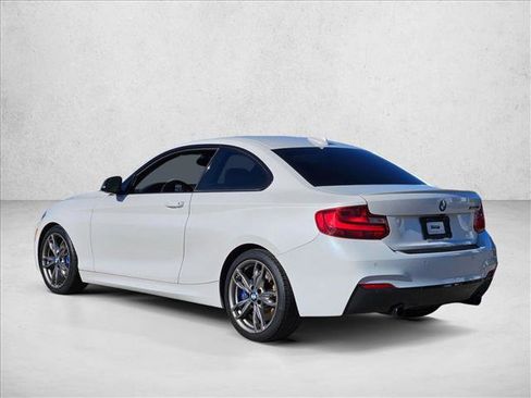 Used 2016 BMW M235i Coupe image 7