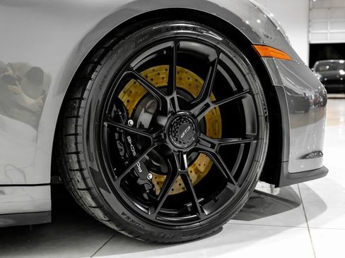 Used 2022 Porsche 911 GT3 image 47